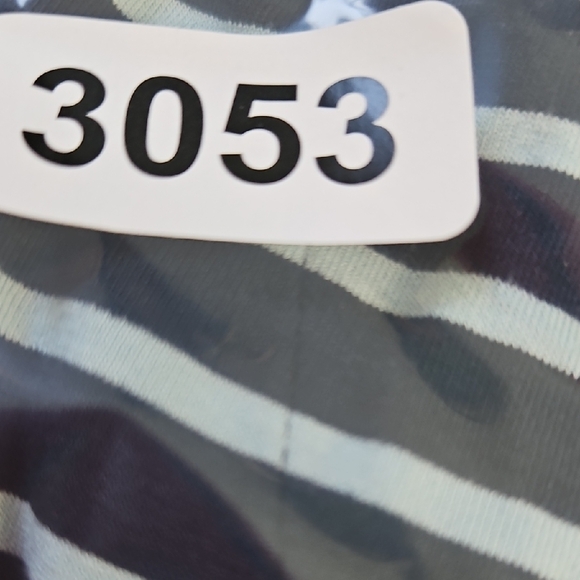 J Jill Wearever Navy Green Med Striped Long Sleeve Top Vneck - Picture 12 of 12